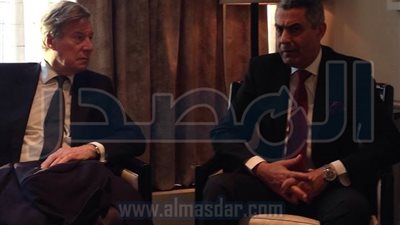 الجيوشي يلتقي مسئولين ومستثمرين في مجال السكك الحديد بلندن