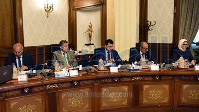 «الوزراء» يوافق على منحة لتجديد قاطرات السكك الحديدية بـ 555 ألف يورو