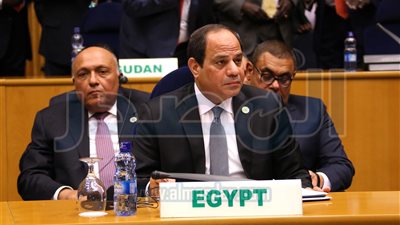 الرئيس يؤكد على دعم مصر لاتفاق التسوية السلمية بجنوب السودان