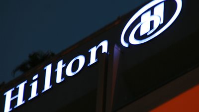 مجموعة هيلتون تطالب دول المنطقة بالتوسع في الفنادق المتوسطة
