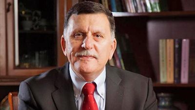 رئيس حكومة الوفاق الوطنى الليبي يصل القاهرة للقاء عدد من المسئولين المصريين