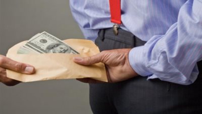 منظمة الشفافية تحذر من تنامى ظاهرة الرشوة في المجتمعات الإفريقية