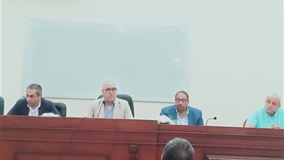 وزير الإسكان: 10 مليارات جنيه تكلفة تنفيذ جامعتين بالعلمين الجديدة