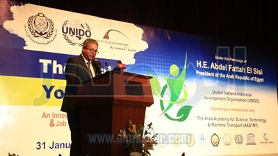 بالصور.. وزير الشباب والرياضة يفتتح منتدى الشباب العربي بمكتبة الإسكندرية