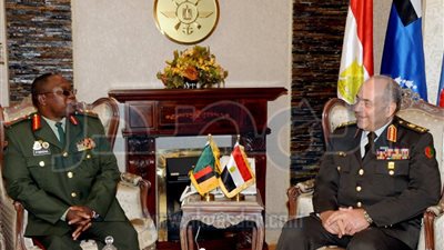 الفريق محمود حجازى يستقبل رئيس أركان القوات المسلحة لجمهورية زامبيا