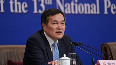 100 مليار دولار حجم استثمارات الصين في دول «الحزام والطريق»