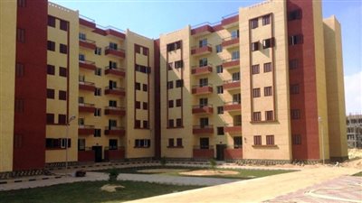 «الإسكان» تدرس ضم الأنشطة التجارية والخدمية لمشروعات الإسكان الاجتماعى