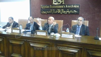 جمعية رجال الأعمال تبحث تداعيات قرارات الاستيراد و الجمارك الأخيرة