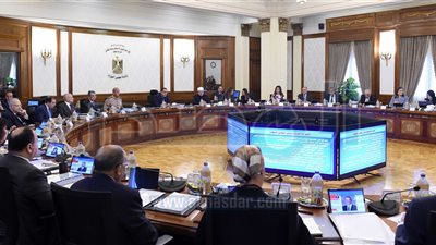 رئيس الحكومة يؤكد أهمية حضور الوزراء جلسات مجلس النواب