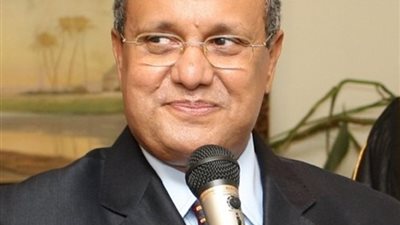 قنصل ميلانو يجتمع مع الجالية المصرية في شمال إيطاليا