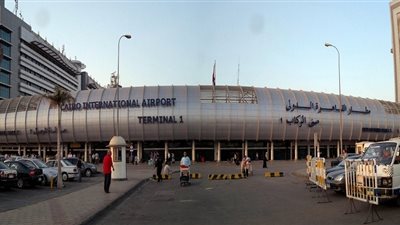 نقل جثمان الشاب الإيطالي من مطار القاهرة إلى روما