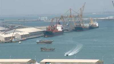 700 معتمر يغادرون ميناء سفاجا إلى الأراضي المقدسة