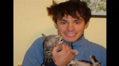 السفير المصرى فى روما يستقبل جثمان 