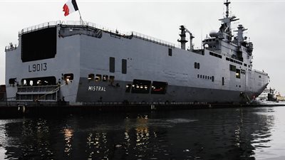 السفير الروسي: تجهيز سفينتي 