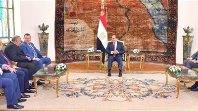 السيسي يبحث تعزيز التعاون بين مصر ورومانيا في مجال التعليم والثقافة