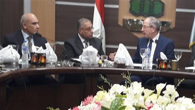 بروتوكول تعاون بين مصلحة الكيمياء وجمعية مستثمري العاشر من رمضان