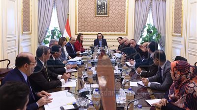 الاتفاق على تسوية مديونية «القابضة لمياه الشرب» لبنك الاستثمار القومى