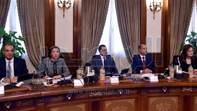 وزير الاتصالات يعلن إطلاق القمر الصناعي المصري «طيبة 1».. غداً