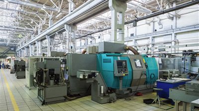 شعبة الآلات والمعدات تدرس إقامة مجمعات للقطاع بالمدن الصناعية