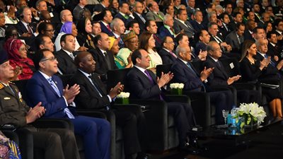 السيسي: أنفقنا 4 تريليونات جنيه على البنية التحتية في مصر