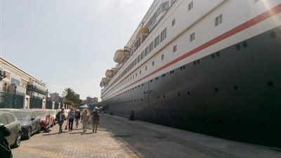 وصول 473 سائحا من جنسيات متعددة ميناء الإسكندرية