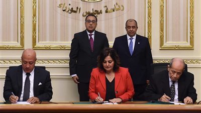 البنك الأهلي يوقع بروتوكول تعاون مع وزارة الزراعة والاتحاد العام لمنتجي الدواجن