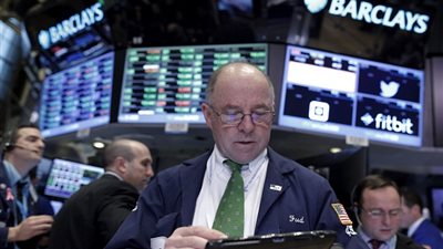 الأسهم الأمريكية تختتم تعاملات الأسبوع على انخفاض