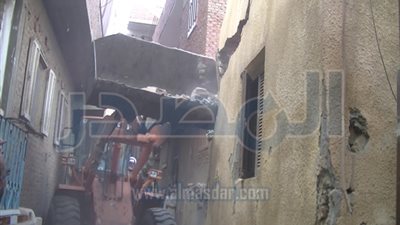 بالصور.. حملات أمنية مكبرة لإزالة الإشغالات والتعديات بالمحافظات