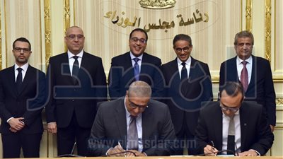 رسمياً.. «إعمار مصر» توقع عقد تطوير 500 فدان بامتداد الشيخ زايد