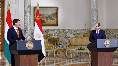 نص كلمة الرئيس السيسي خلال المؤتمر الصحفي المشترك مع رئيس المجر