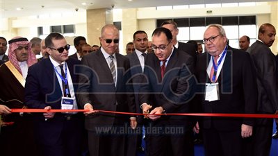 رئيس الوزراء يفتتح معرضي «باك بروسيس» و«فوود أفريكا»
