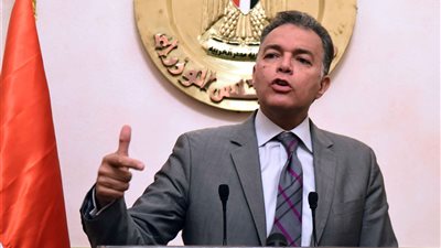 وزير النقل: مد العمل بالموانئ المصرية ليكون على مدار 24 ساعة