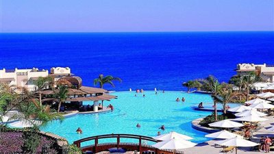 روسيا: المنتجعات المصرية تستقبل 120 ألف سائح روسي بنهاية 2019