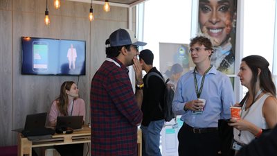 مختبر منتدى شباب العالم يواصل دعمه لرواد الأعمال الشباب