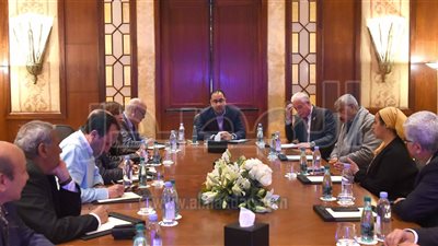 «مدبولي»: تكليف رئاسي بسرعة العمل علي إعلان شرم الشيخ مدينة خضراء