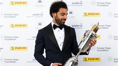 رسمياً: محمد صلاح يفوز بجائزة أفضل لاعب في الدوري الإنجليزي