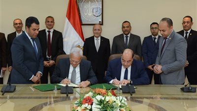 «العصار» يشهد توقيع مذكرة تفاهم مع «برايم بيزينس» بمجال التحول الرقمي