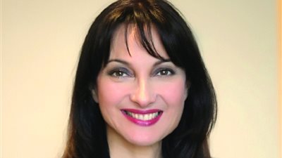 وزيرة السياحة اليونانية تشيد بعبقرية القدماء المصريين