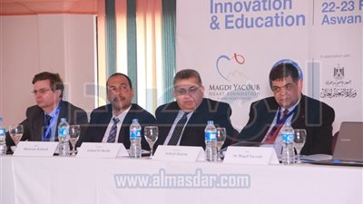 وزير التعليم العالي يفتتح منتدى البحوث الطبية والرعاية الصحية