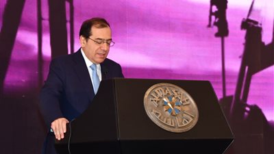 وزير البترول: تنفيذ 27 مشروعاً لتنمية حقول الغاز باستثمارات 31 مليار دولار
