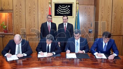 وزير البترول: العلاقات 