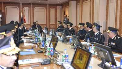 وزير الداخلية: جهاز الشرطة عازم على تصحيح المسار وتحقيق الانضباط الداخلى