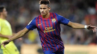 برشلونة يتوصل إلى اتفاق نهائي مع نيمار لتمديد عقده