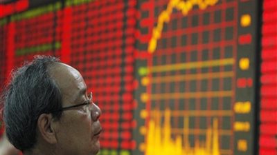 الأسهم الصينية تهبط بأكثر من 6% خلال تعاملات الخميس