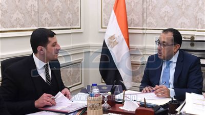 تأسيس وحدة للمستثمرين المصريين بالخارج.. وطرح 25 ألف متر أراضي بالإسكندرية