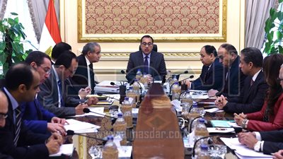 الحكومة تبدأ دراسة تحويل الدعم العيني إلى النقدي المشروط