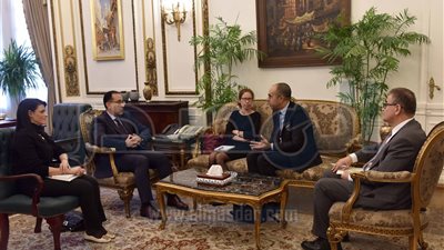 رئيس الوزراء: نسبة العقارات المسجلة لا تتعدى 15%