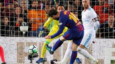 برشلونة يتعادل مع ريال مدريد 2-2 بالدورى الاسبانى فى مباراة مثيرة