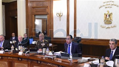 وزيرة التخطيط تستعرض ضوابط ومحددات الخطة الاستثمارية لـ 2020-2021