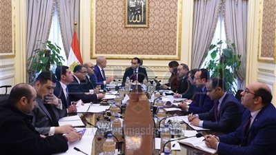 رئيس الوزراء يستعرض المخطط الاستراتيجي للساحل الشمالي الغربي